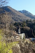 15  Madonna della neve alla Forcella di Costa Serina (900 m)